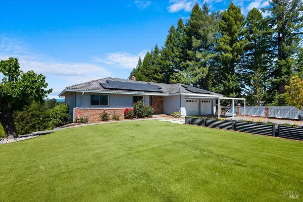 6096 Vine Hill School Rd Road, Sebastopol, CA 95472