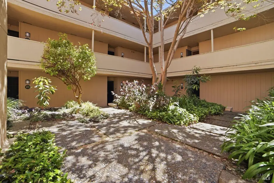 1370 Townview Avenue #202, Santa Rosa, CA 95405 - #2