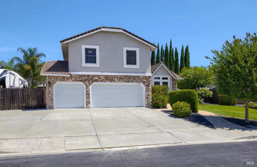 307 Flagstone Court, Vacaville, CA 95687 - #2