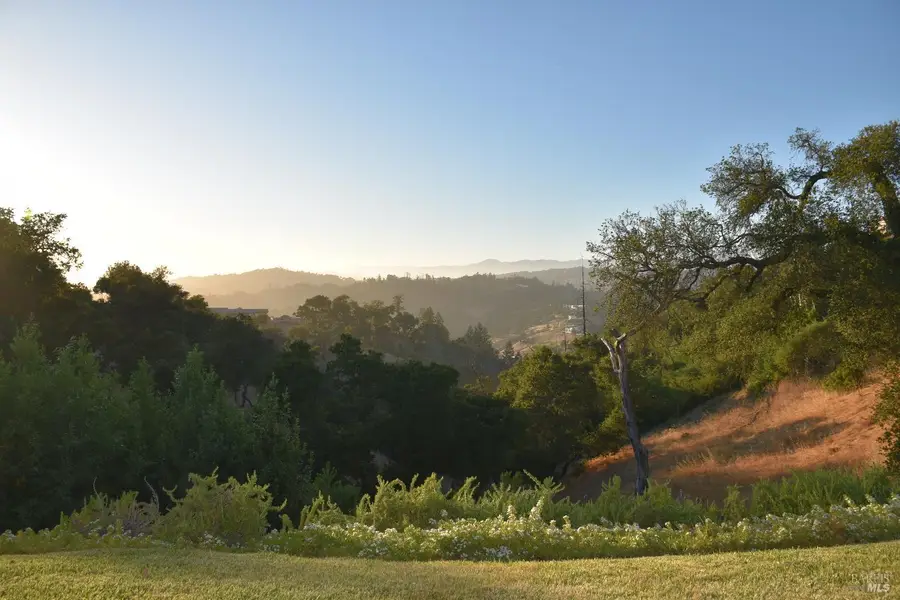 3921 Flintridge Drive, Santa Rosa, CA 95403 - #3