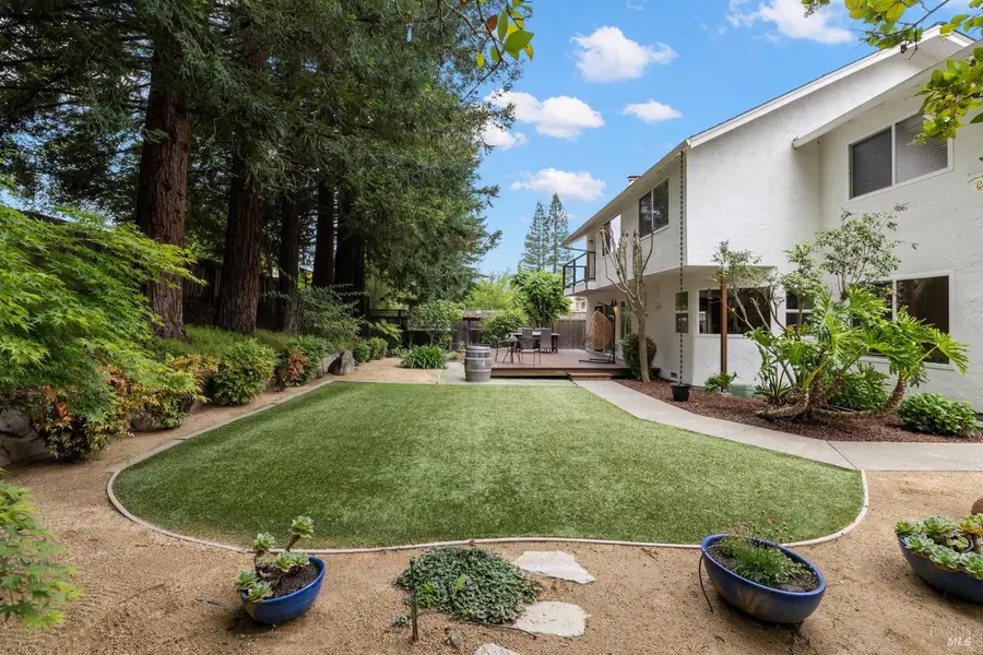 1041 Banbury Court, Napa, CA 94558 - #2