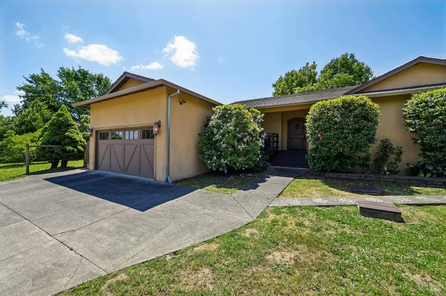 243 Princeton Drive, Sebastopol, CA 95472 - #2
