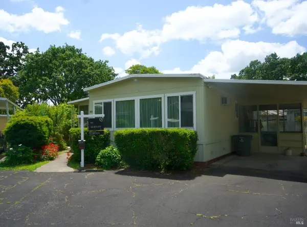 60 Colonial Park Drive, Santa Rosa, CA 95403