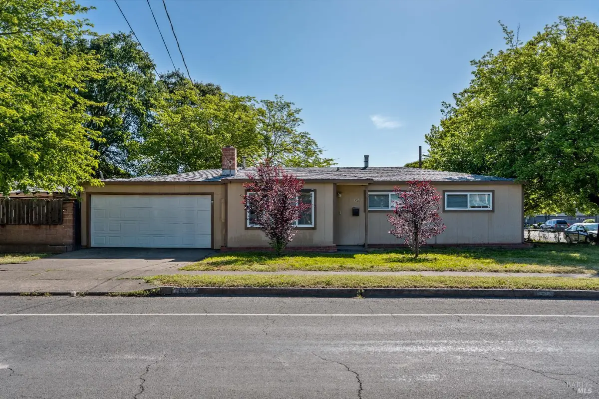 1621 S Dora Street, Ukiah, CA 95482 - #1