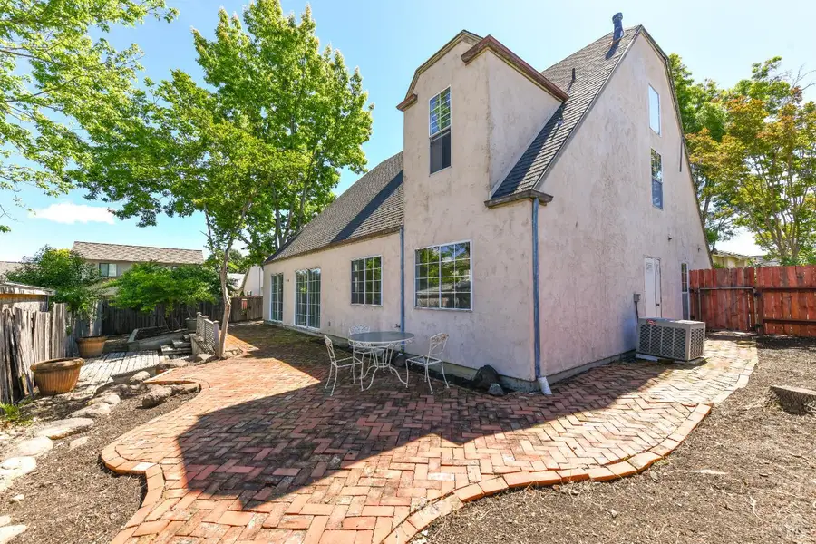 26 Lloyd Court, Napa, CA 94558 - #3