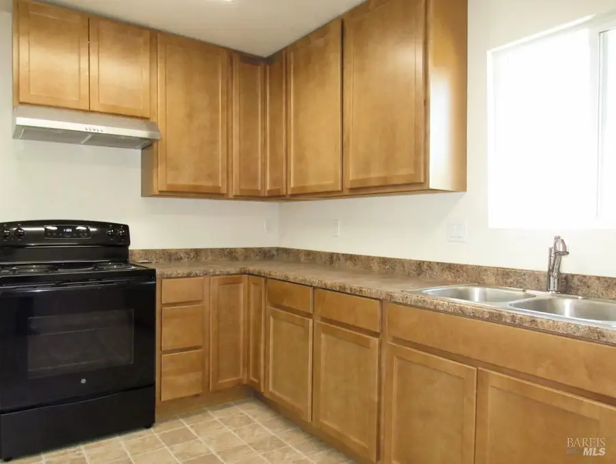 377 Warren Drive, Ukiah, CA 95482 - #3