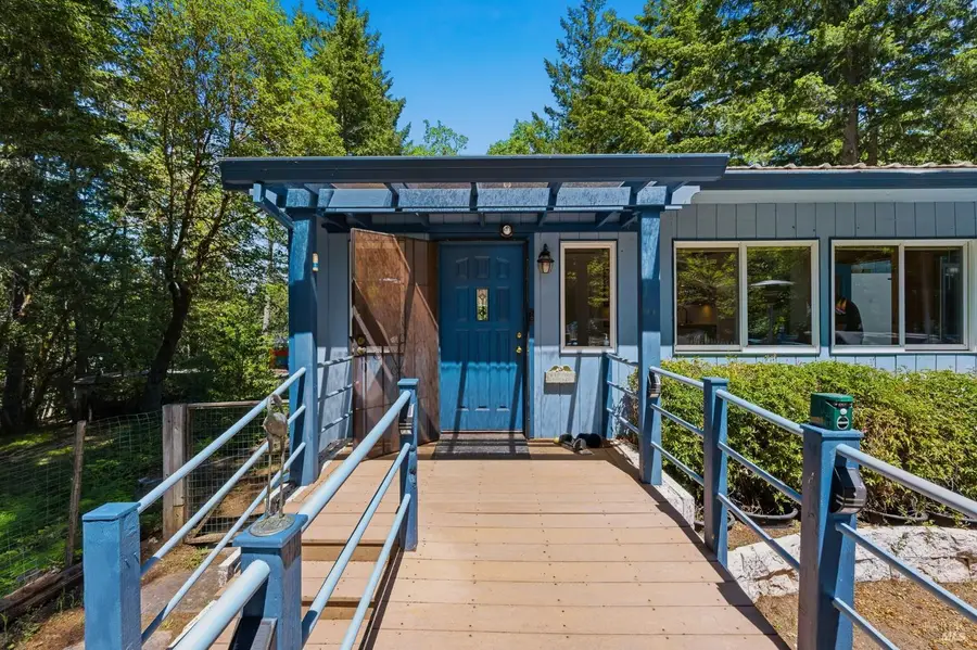 31300 Sherwood Road, Willits, CA 95490 - #3