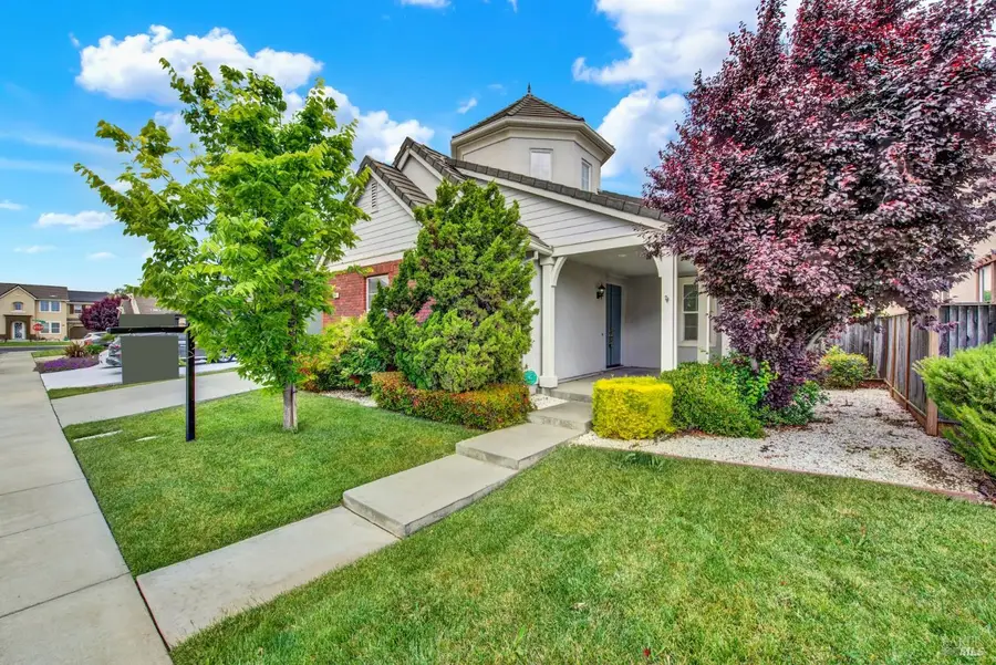 812 Purple Sage Drive, Vacaville, CA 95687 - #2