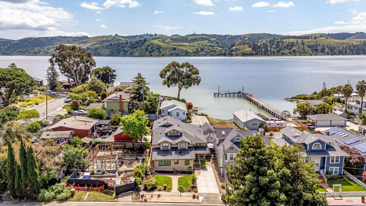 814 W I Street, Benicia, CA 94510 - #1