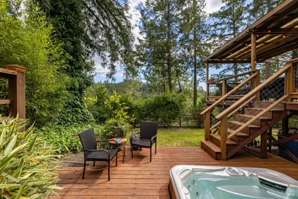 16363 Wright Drive, Guerneville, CA 95446