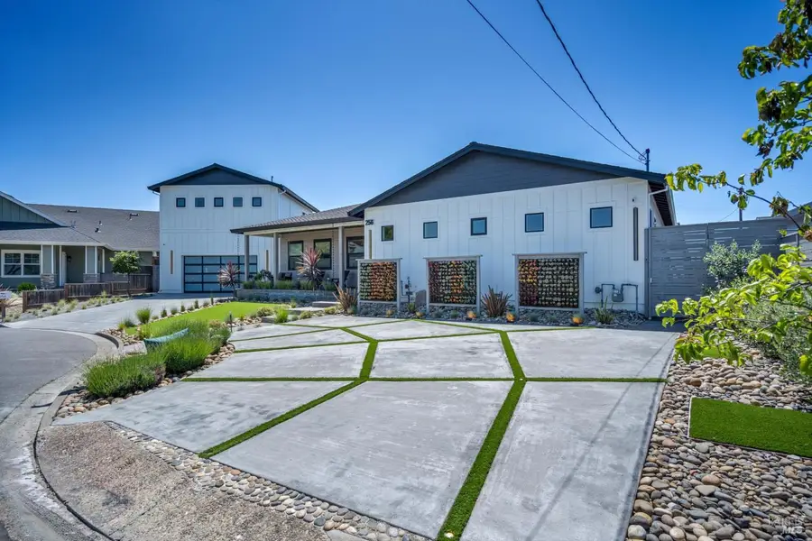 256 N Dover Court, Santa Rosa, CA 95403 - #2