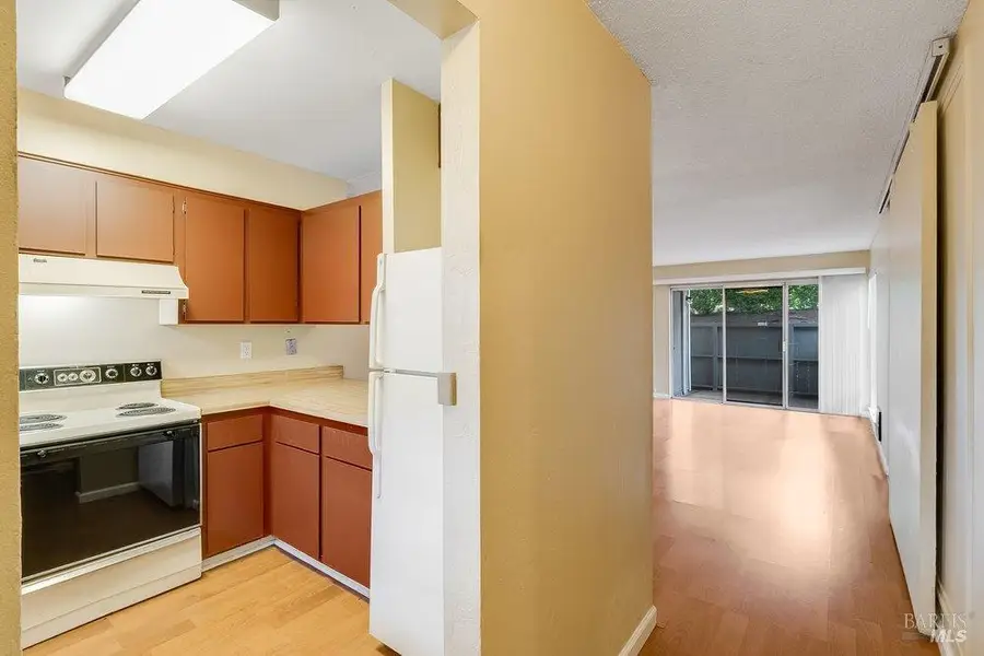 900 Southampton Road #11, Benicia, CA 94510 - #3