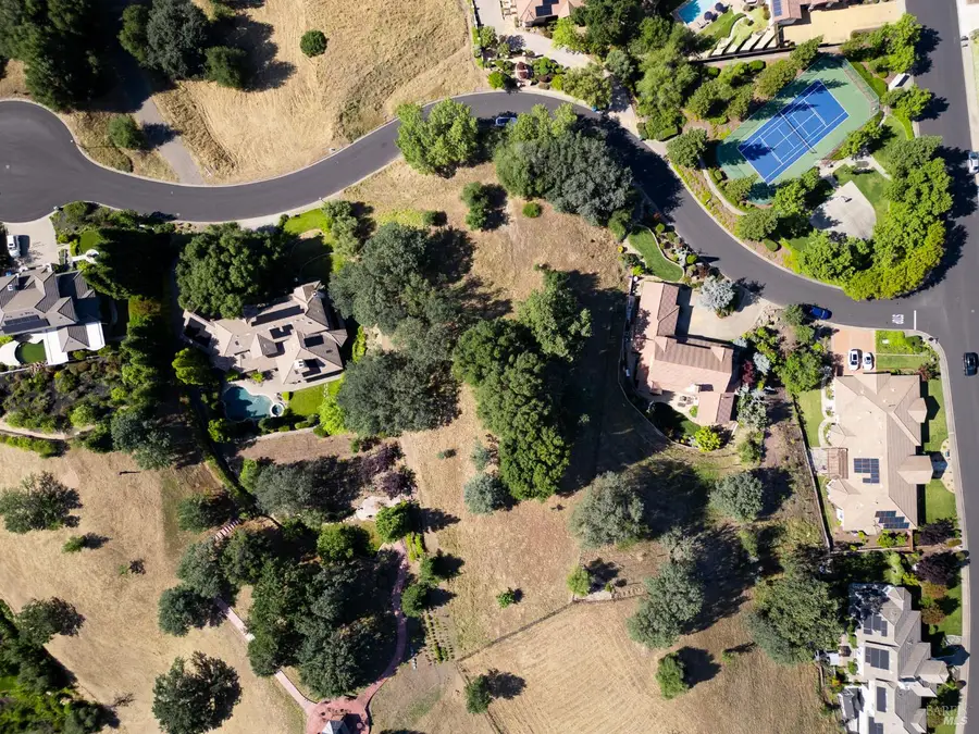 2060 Pinecrest Court, Vacaville, CA 95688 - #2