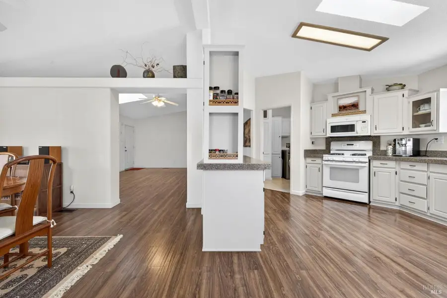 4692 Circle Drive, Santa Rosa, CA 95409 - #2