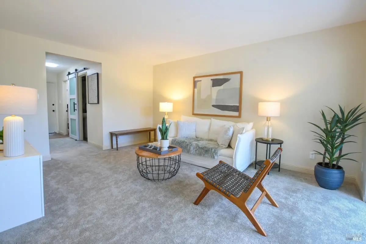 919 W L Street #15, Benicia, CA 94510 - #1
