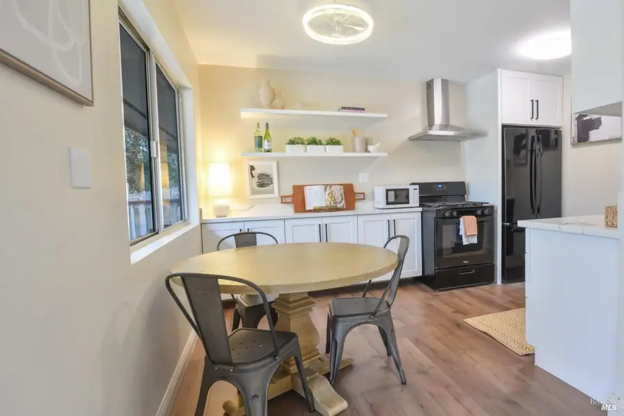 919 W L Street #15, Benicia, CA 94510 - #2