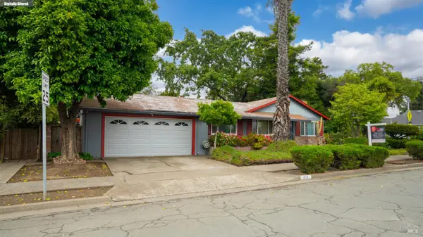 417 W 8th Street, Santa Rosa, CA 95401