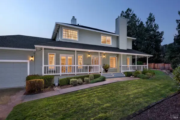 410 Tee Drive, Healdsburg, CA 95448