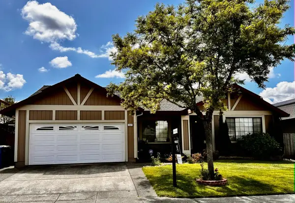 9584 Kristine Way, Windsor, CA 95492