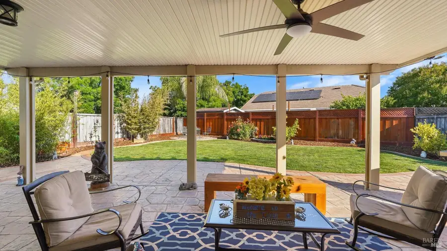 937 Pinehurst Court, Vacaville, CA 95688 - #2