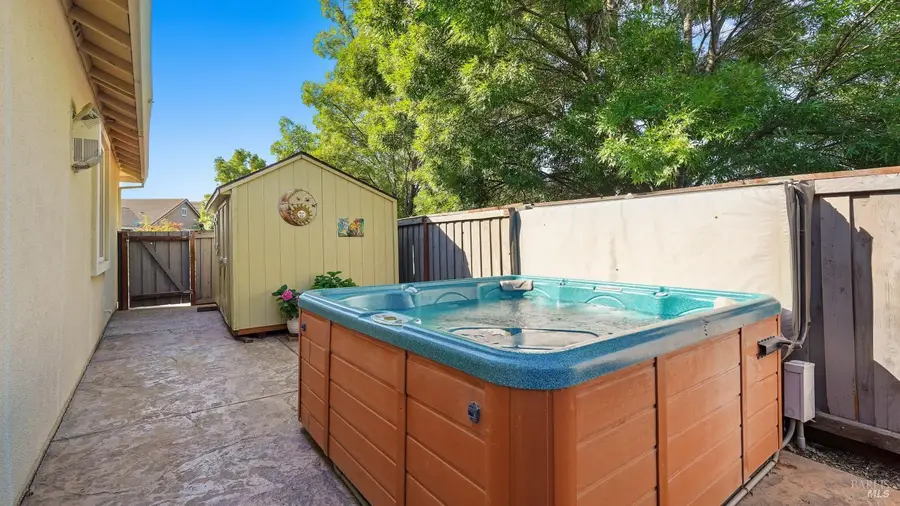 937 Pinehurst Court, Vacaville, CA 95688 - #3