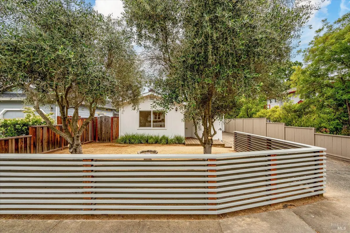 259 W Macarthur Street, Sonoma, CA 95476 - #1