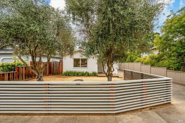 259 W Macarthur Street, Sonoma, CA 95476