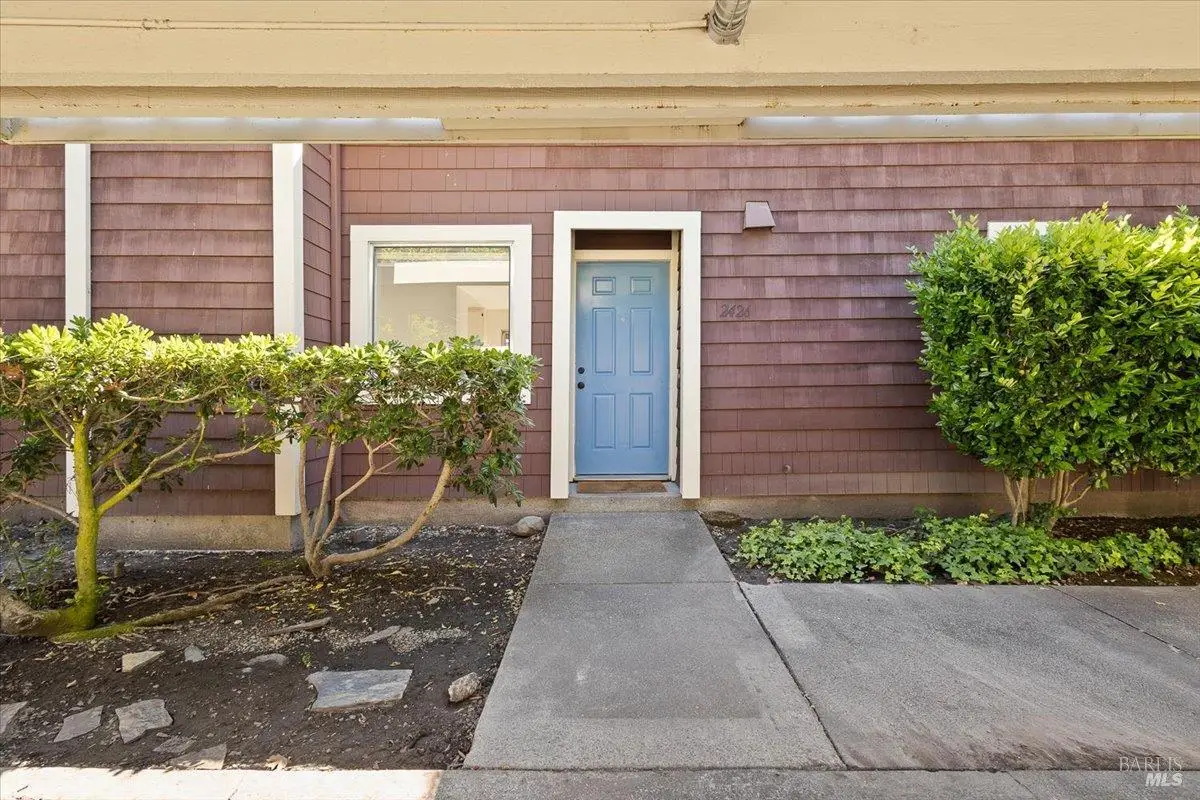 2426 Lakeview Drive, Santa Rosa, CA 95405 - #1
