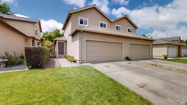 38 Francis Circle, Rohnert Park, CA 94928
