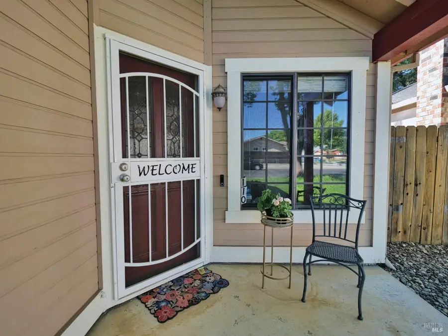 110 Fairview Drive, Vacaville, CA 95687 - #2