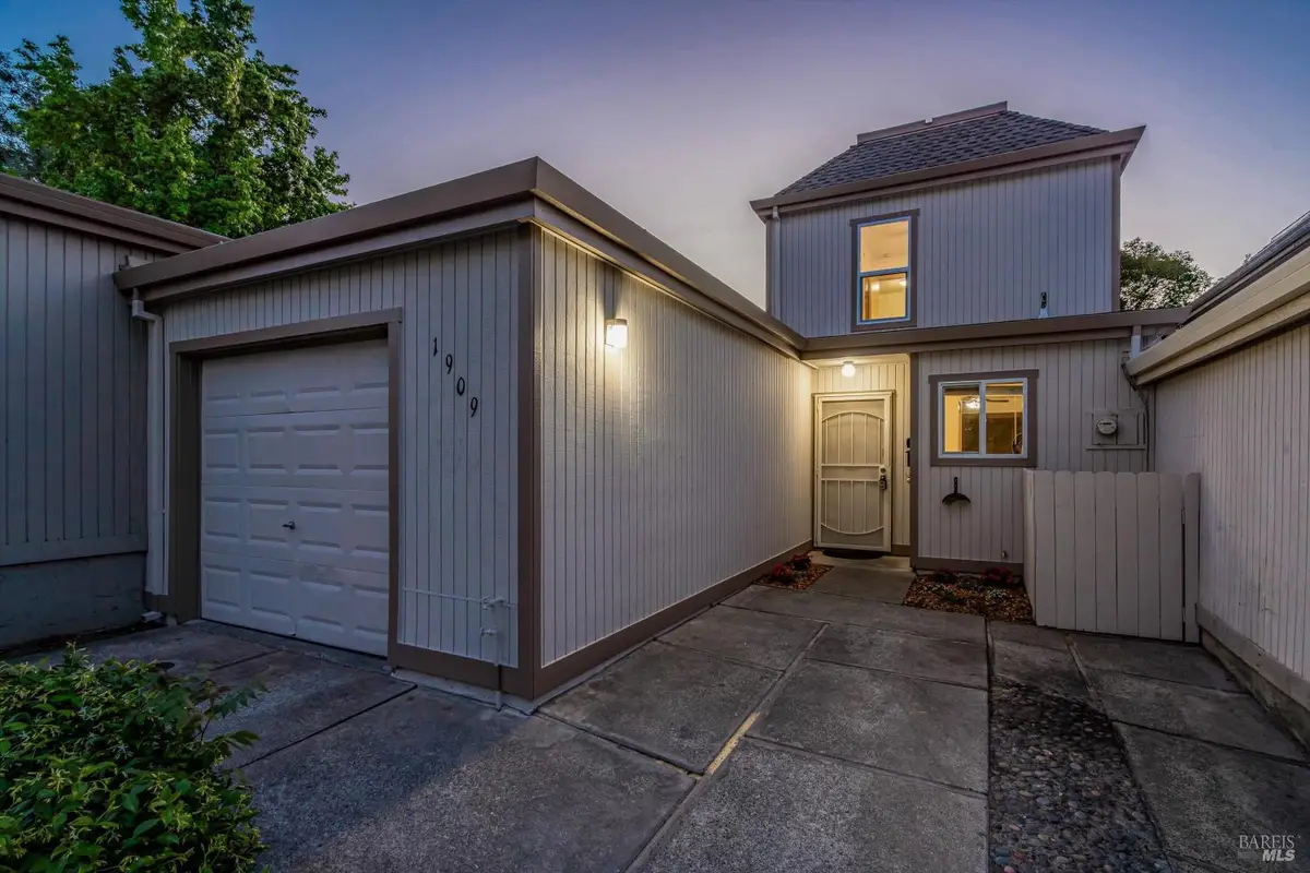 1909 Knolls Drive, Santa Rosa, CA 95405 - #1