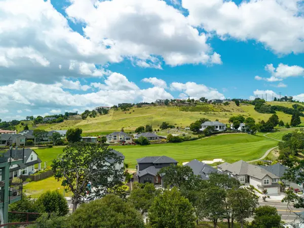 3725 Deauville Place, Santa Rosa, CA 95403