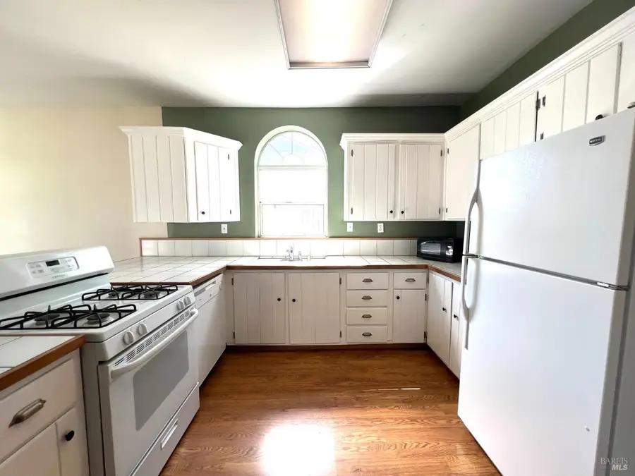 168 Pine Street, Willits, CA 95490 - #3