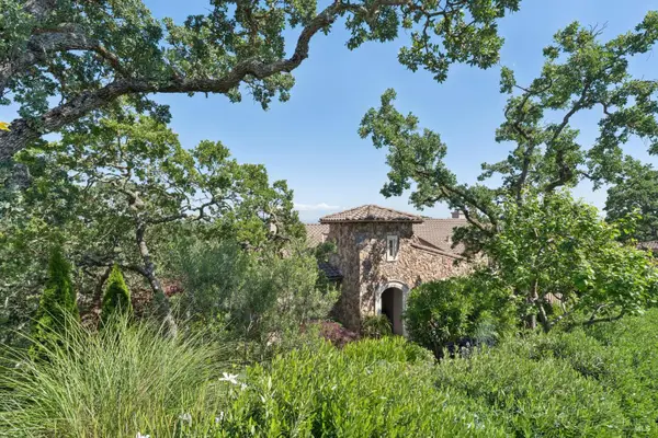 115 Stonetree Lane, Novato, CA 94945