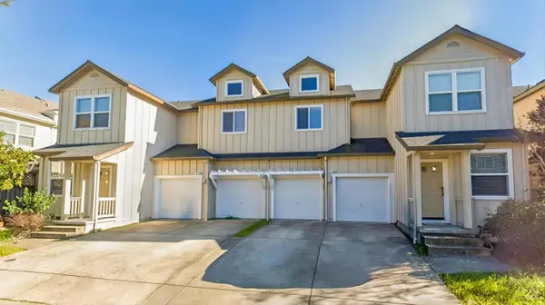 34 Randall Lane #A & B, Santa Rosa, CA 95409