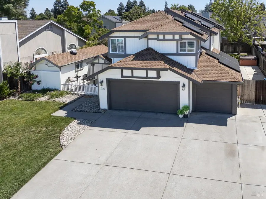 220 Foster Lane, Dixon, CA 95620 - #2