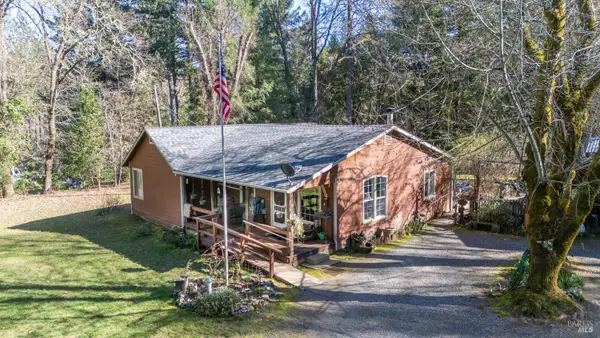 801 Bauer Road Road, Laytonville, CA 95454