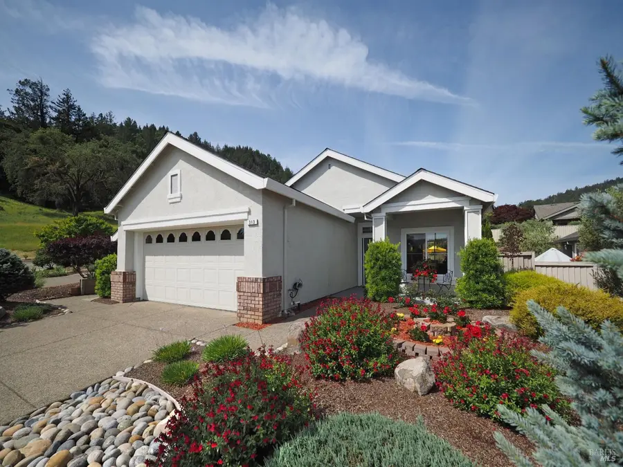 313 Rolling Hill Court, Cloverdale, CA 95425 - #2