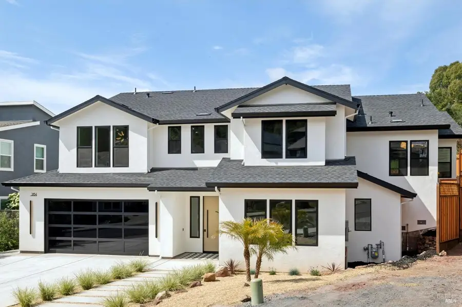 2154 Vintage Circle, Santa Rosa, CA 95404 - #2