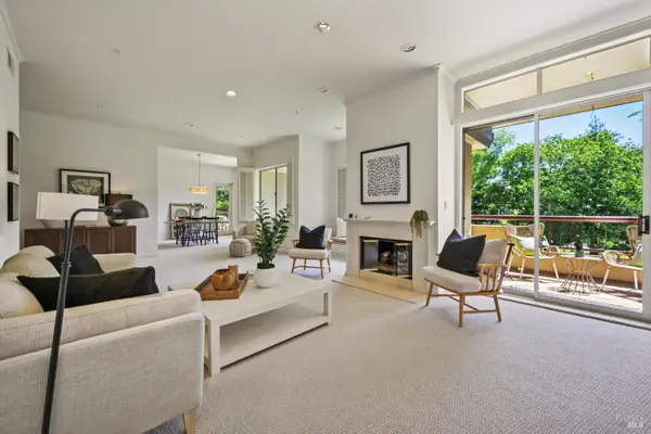 300 Deer Valley Road #3B, San Rafael, CA 94903
