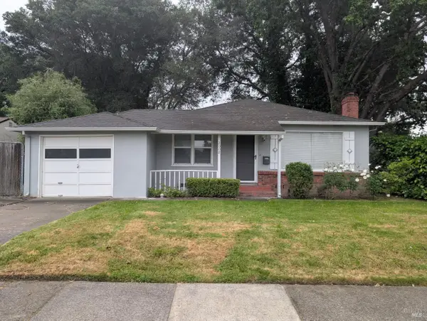2008 Sonoma Avenue, Santa Rosa, CA 95405