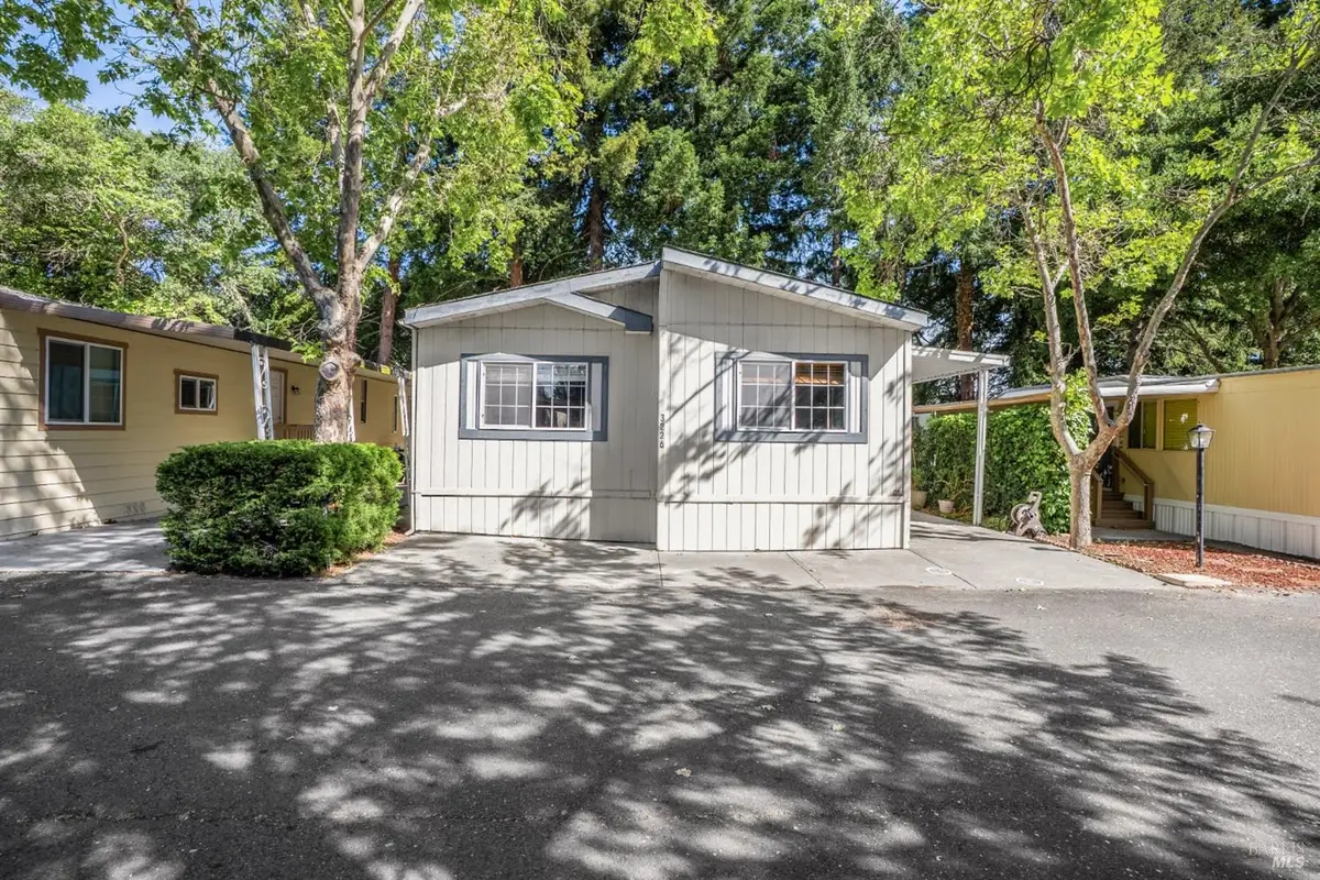 3226 Saint Martin Way, Sebastopol, CA 95472 - #1