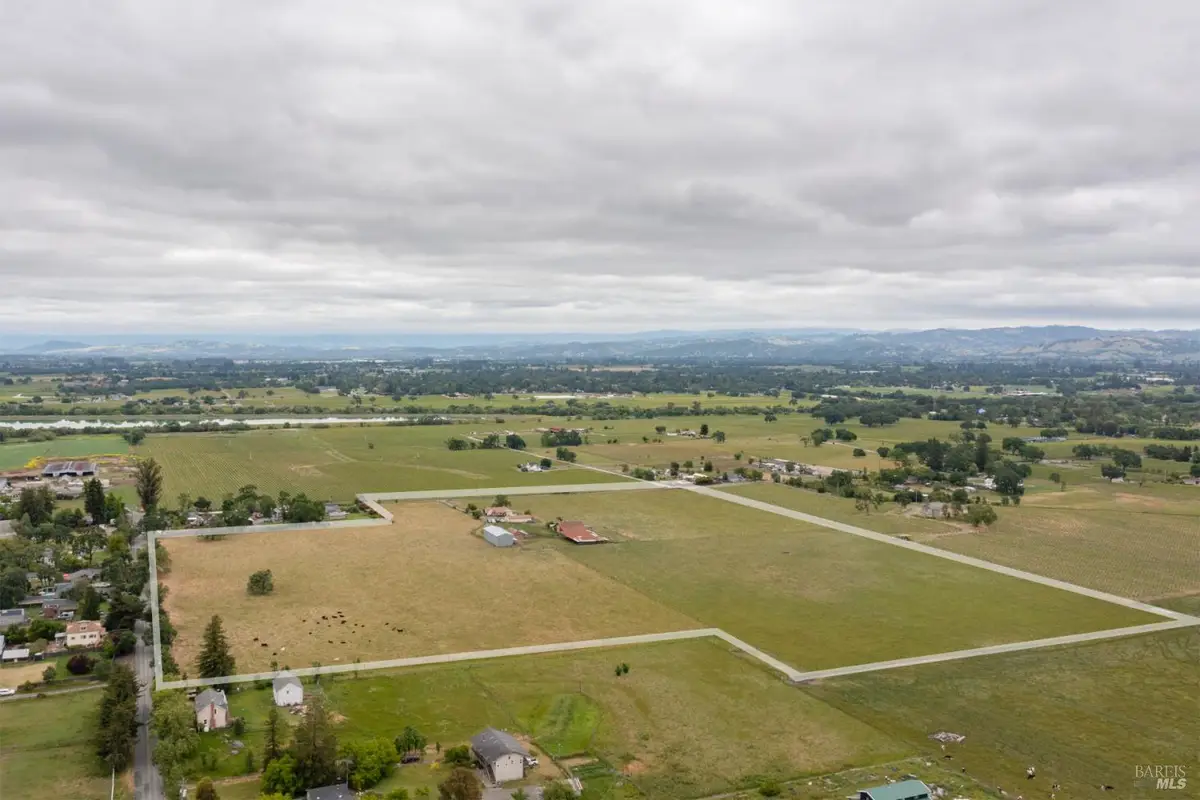 5820 Hall Road, Santa Rosa, CA 95401 - #1