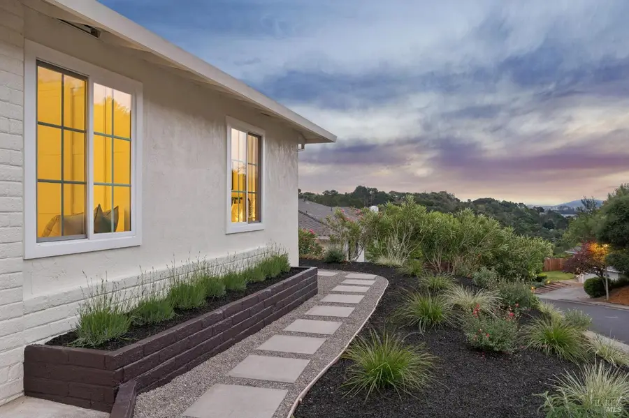 14 Laurelwood Court, San Rafael, CA 94901 - #3