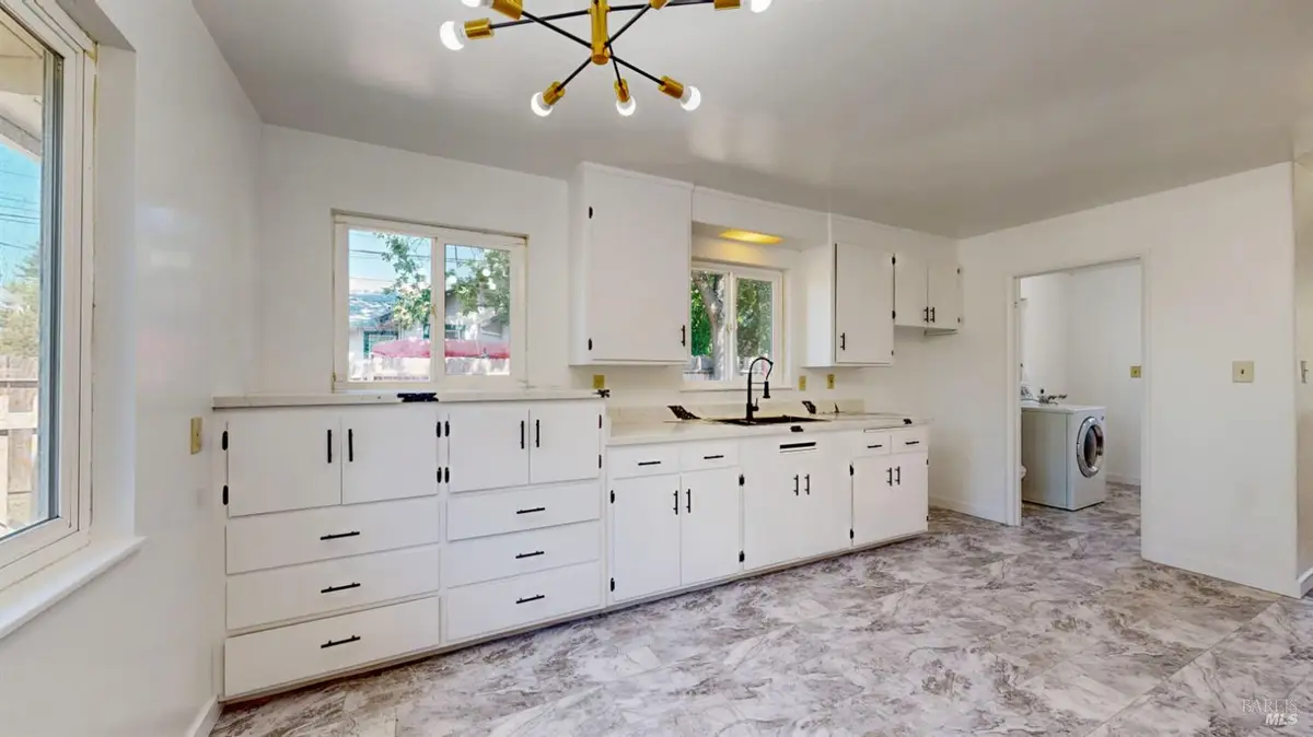 592 South Avenue, Santa Rosa, CA 95407 - #1