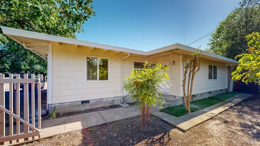 592 South Avenue, Santa Rosa, CA 95407 - #3