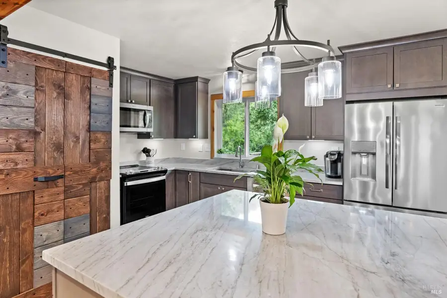 26 Foster Court, Cloverdale, CA 95425 - #3