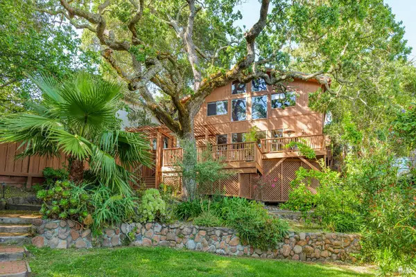 21 Woods Street, San Rafael, CA 94901