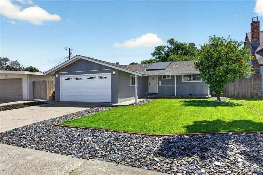 366 Trinity Drive, Vacaville, CA 95687 - #3