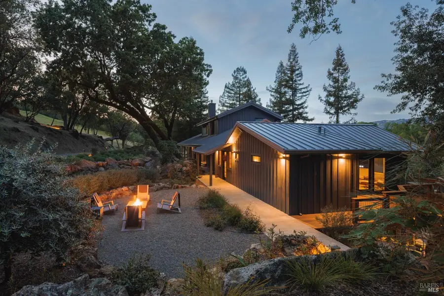 6225 W Soda Rock Lane, Healdsburg, CA 95448 - #2